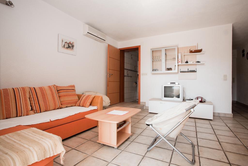 Apartments Vrgada Drage Exterior photo